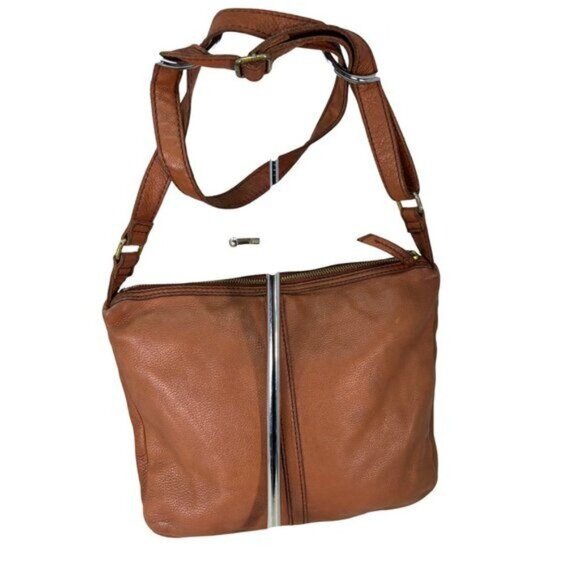 Fossil Erin Brown Pebbled Cow Leather Crossbody Top Zip Bag - Picture 3 of 9